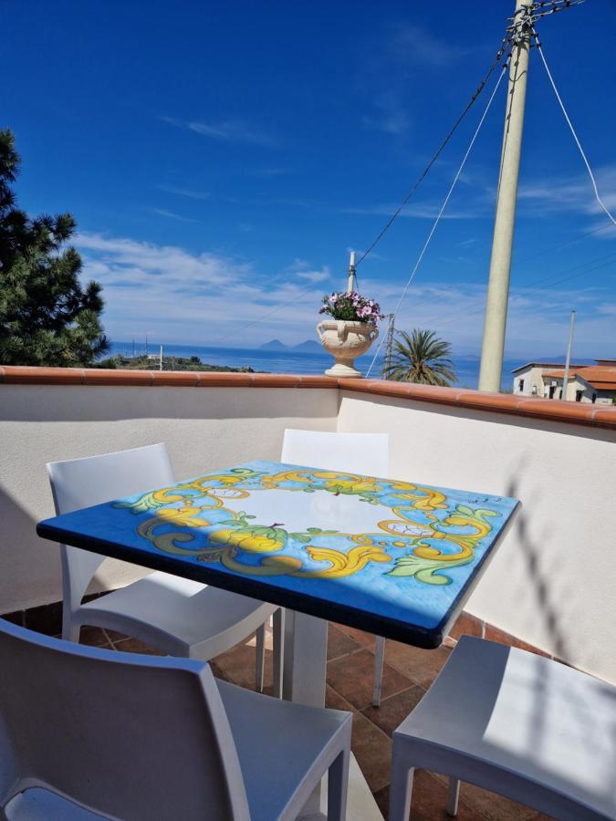 Franci E Aurora House Villa Capo dʼOrlando Eksteriør billede